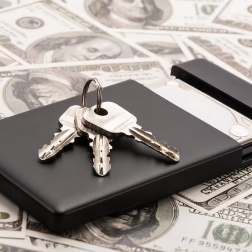 keys-lot-bills